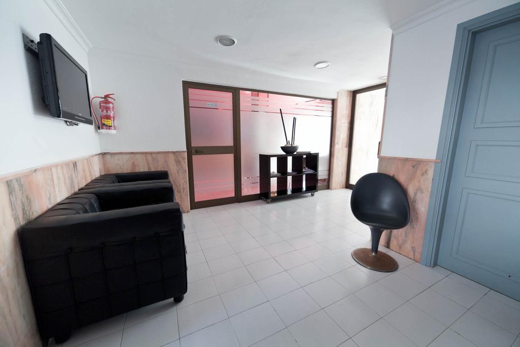 Ama Ibiza (Adults Only) Hotel Playa d'en Bossa Ngoại thất bức ảnh
